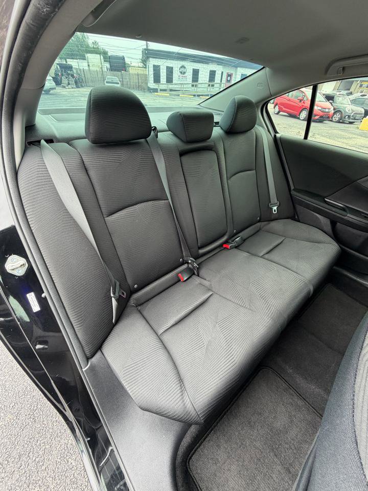 Used 2014 Honda Accord LX image 17