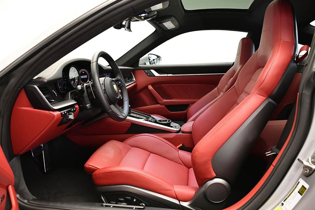 Certified 2024 Porsche 911 Turbo image 39