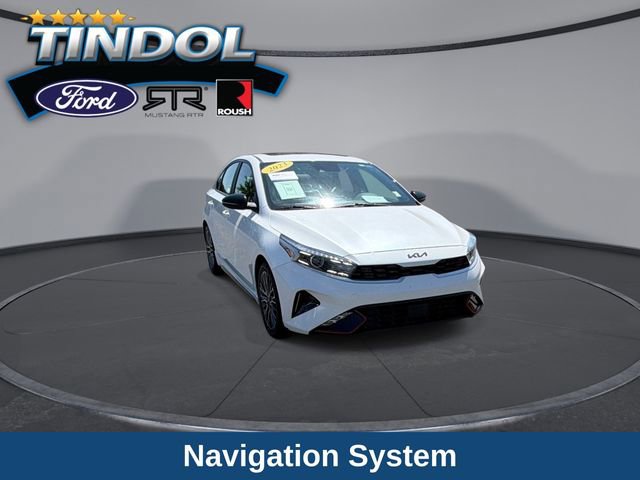 Used 2023 Kia Forte GT-Line w/ GT-Line Premium Package image 2