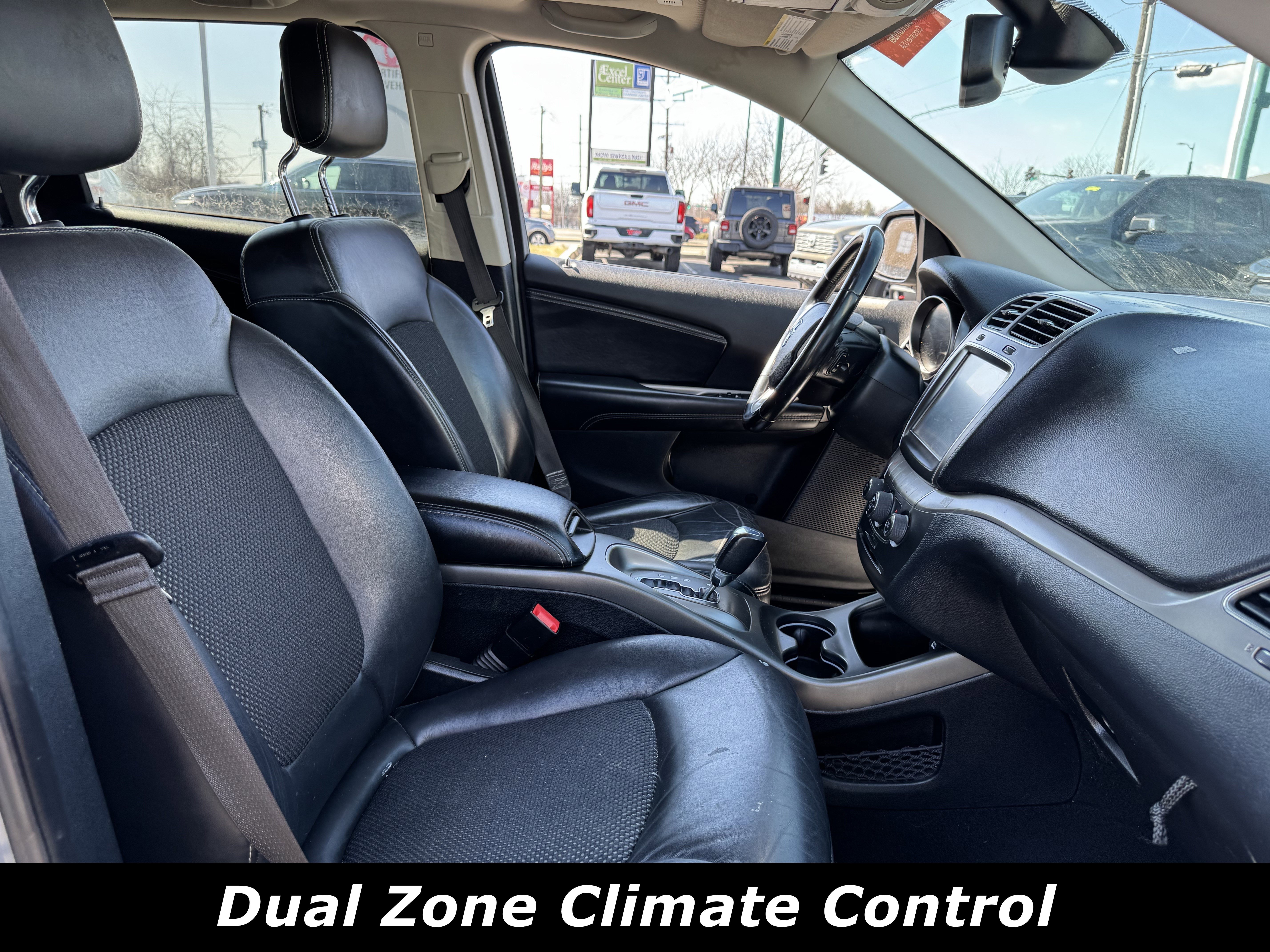 Used 2020 Dodge Journey Crossroad image 4