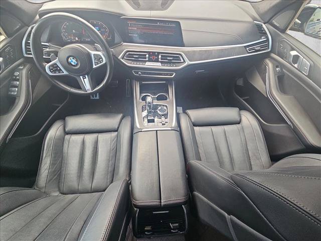 Used 2021 BMW X7 M50i AWD/4WD image 9