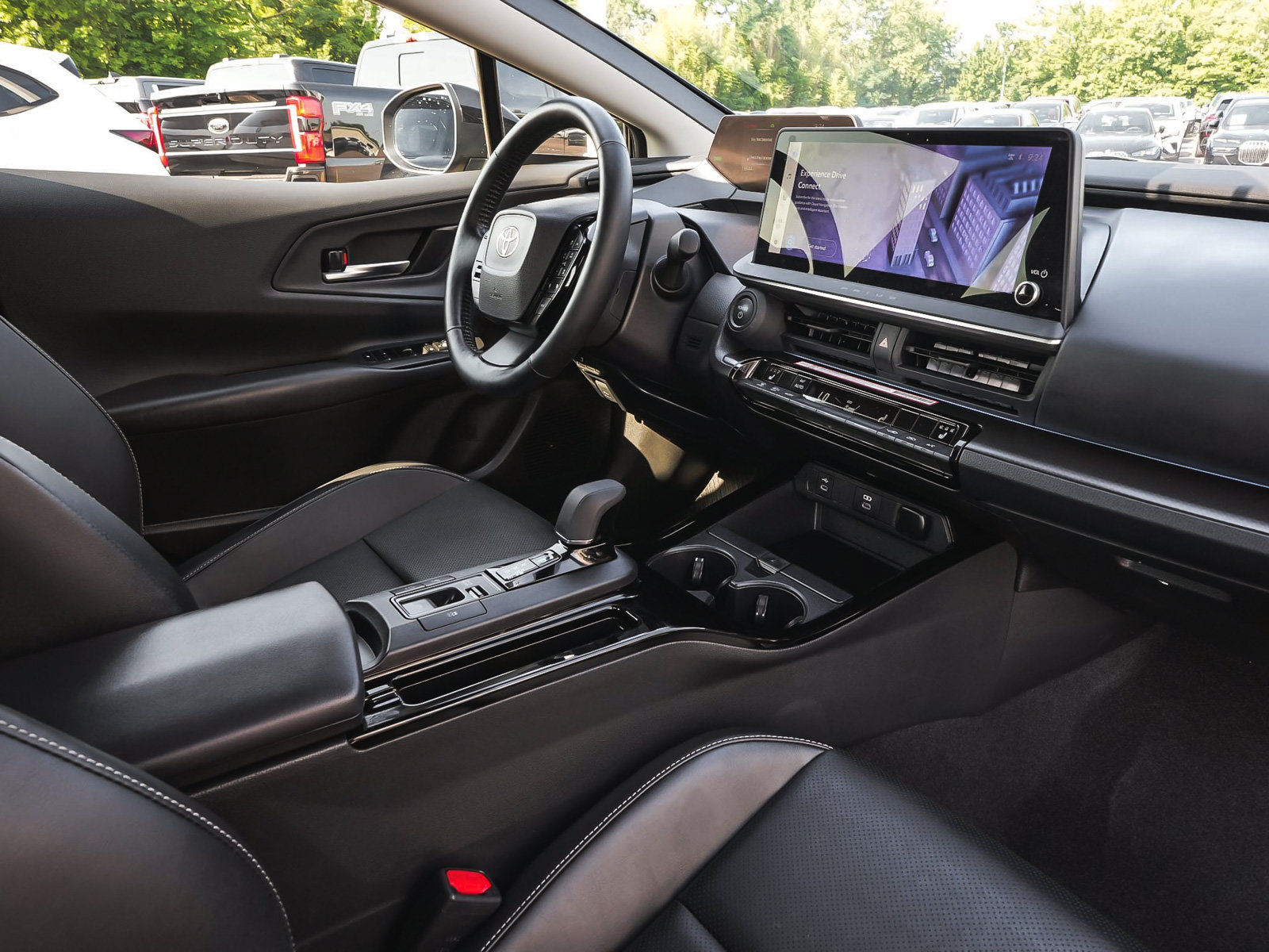 Used 2025 Toyota Prius AWD image 38