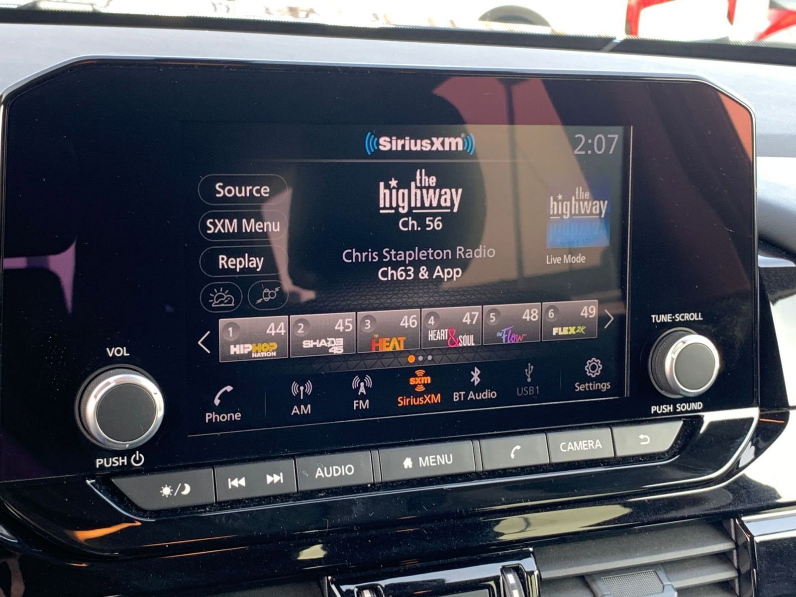 Used 2025 Nissan Pathfinder SV image 20