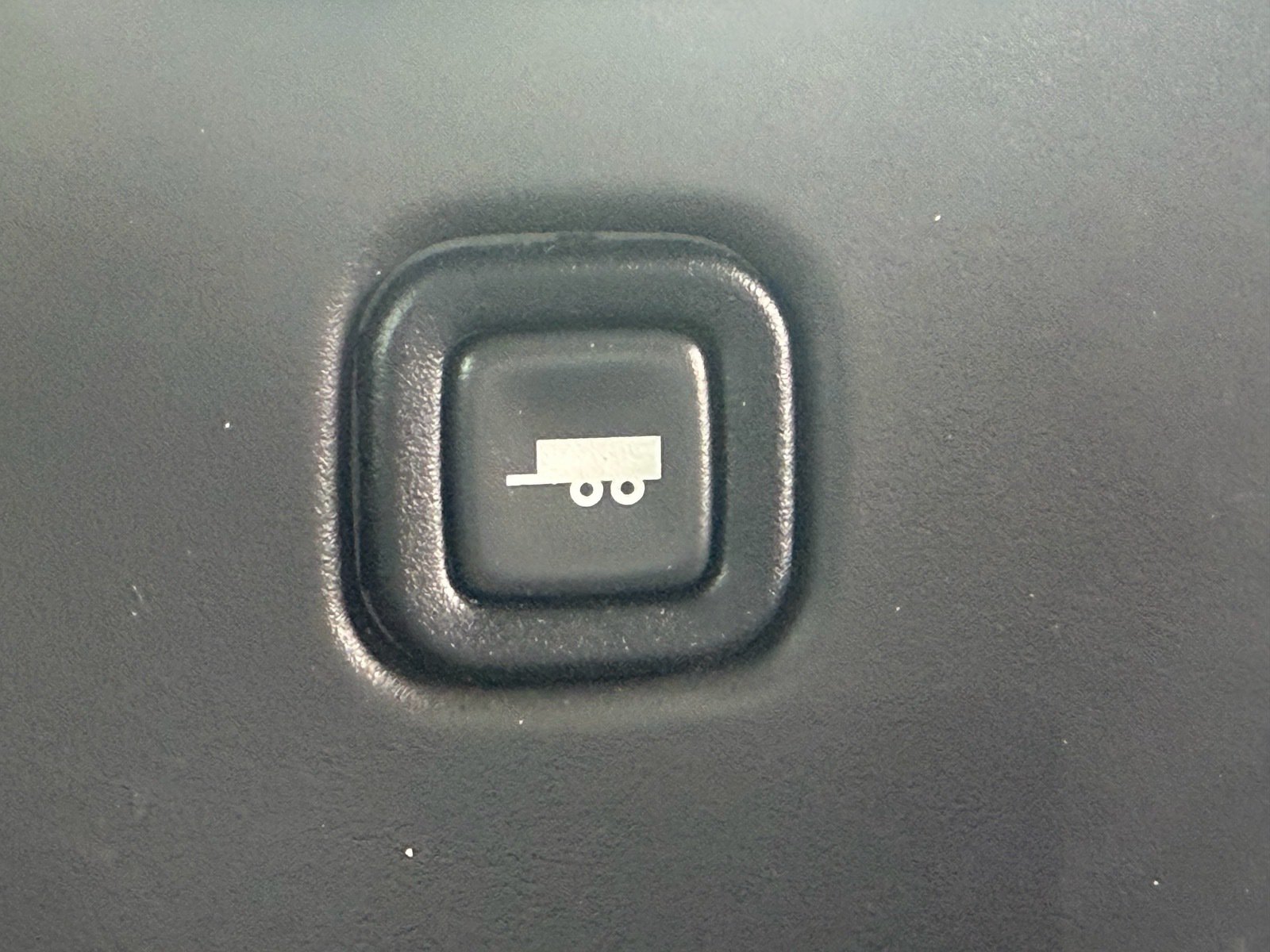 Used 2025 Chevrolet Express 2500 w/ Driver Convenience Package RWD image 24