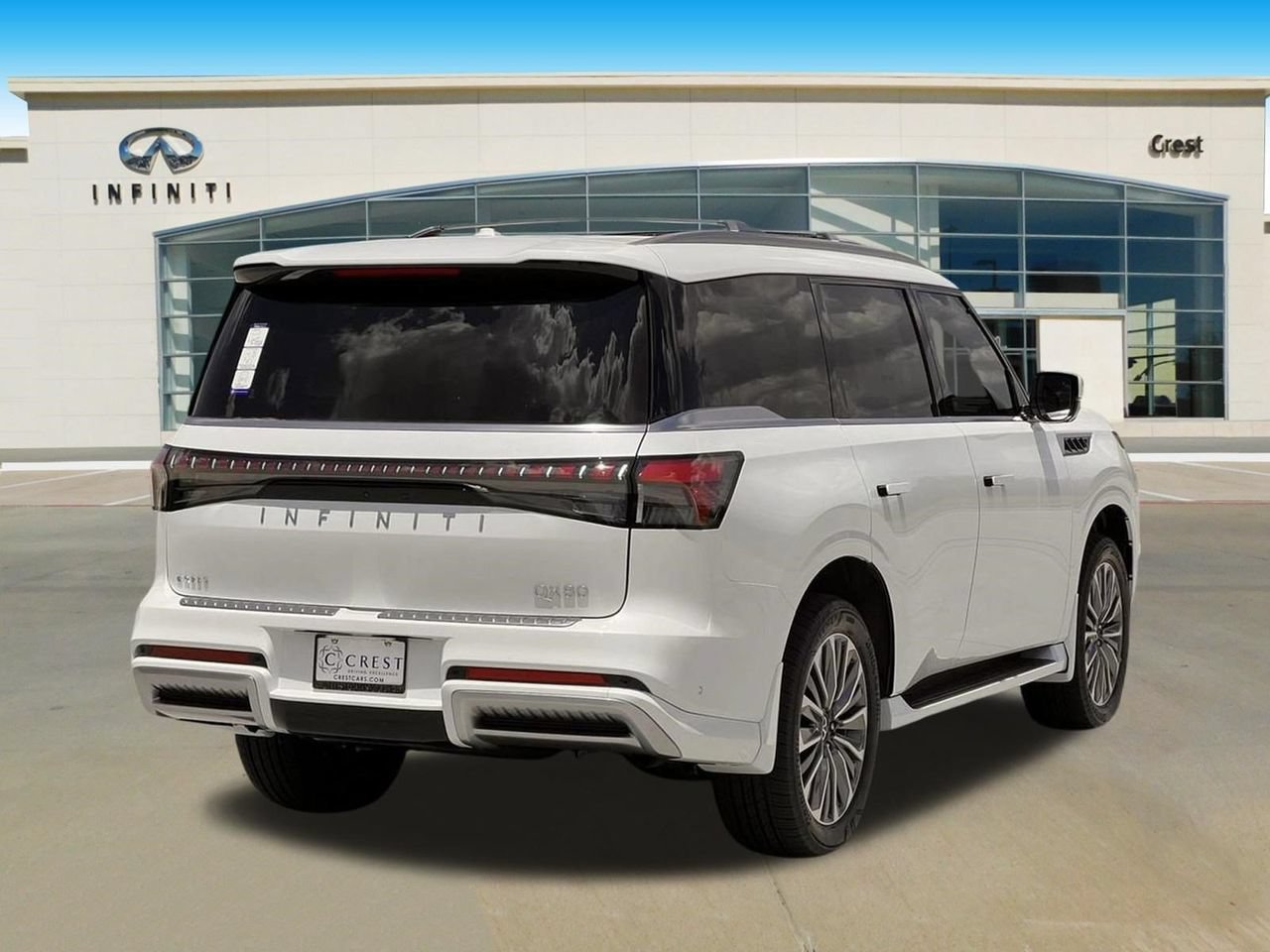 New 2027 INFINITI QX80 Luxe w/ Exterior Package RWD image 3