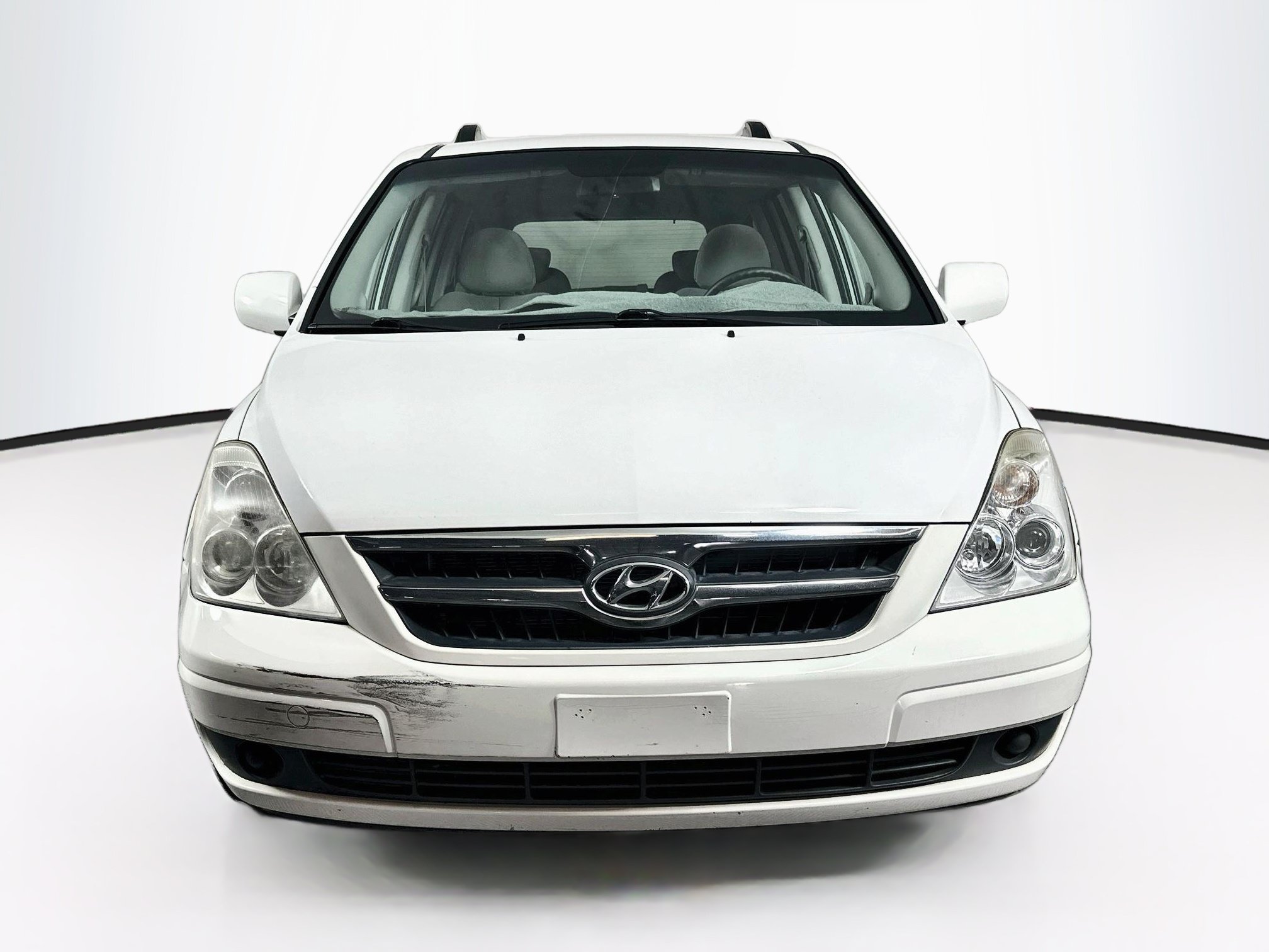 Used 2008 Hyundai Entourage GLS FWD image 2