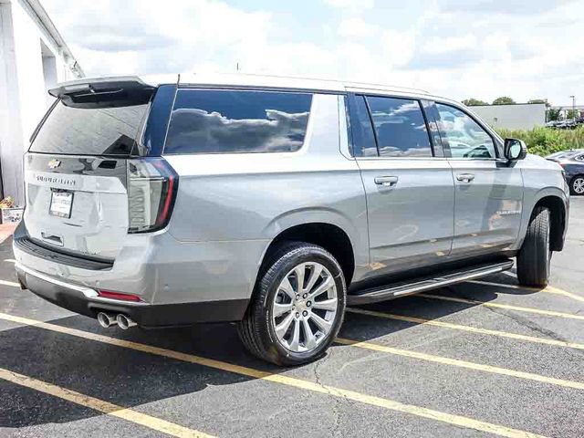 New 2026 Chevrolet Suburban Premier AWD/4WD image 6