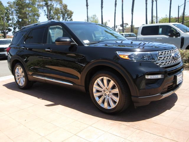 Certified 2023 Ford Explorer Limited w/ Limited Technology Package RWD image 6
