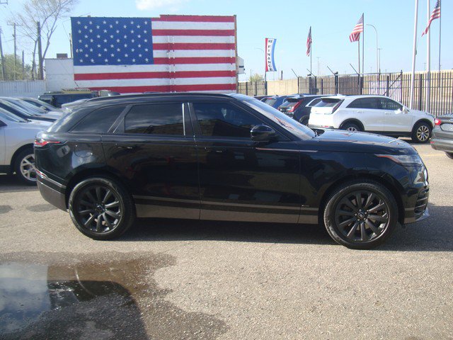 Used 2018 Land Rover Range Rover Velar R-Dynamic SE AWD/4WD image 6
