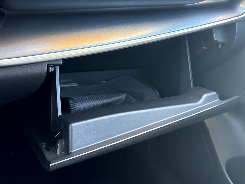 Used 2022 Nissan Rogue SV image 18