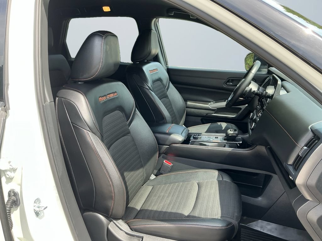 Used 2023 Nissan Pathfinder Rock Creek AWD/4WD image 16