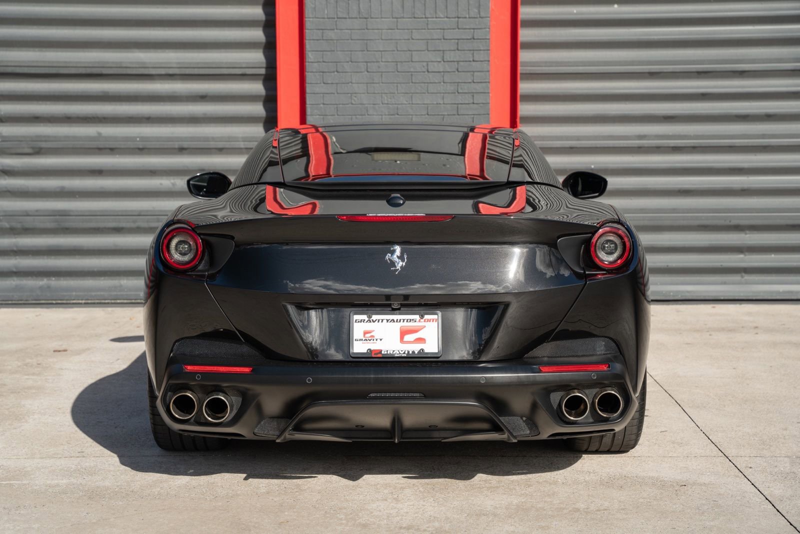 Used 2019 Ferrari Portofino image 4