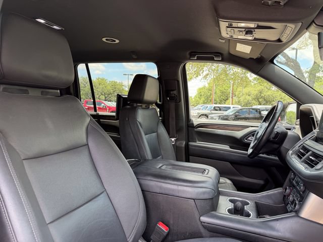Used 2022 Chevrolet Suburban Z71 w/ Luxury Package AWD/4WD image 15