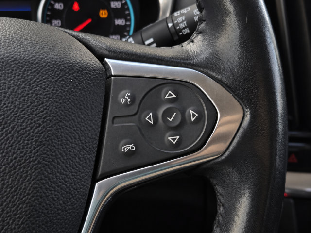 Used 2020 Chevrolet Traverse LT FWD image 28