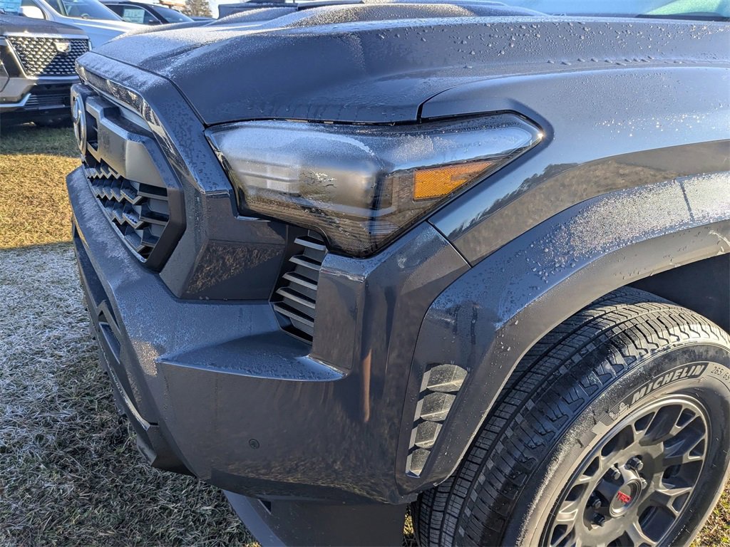 Used 2024 Toyota Tacoma TRD Sport w/ TRD Sport Premium Package video 2