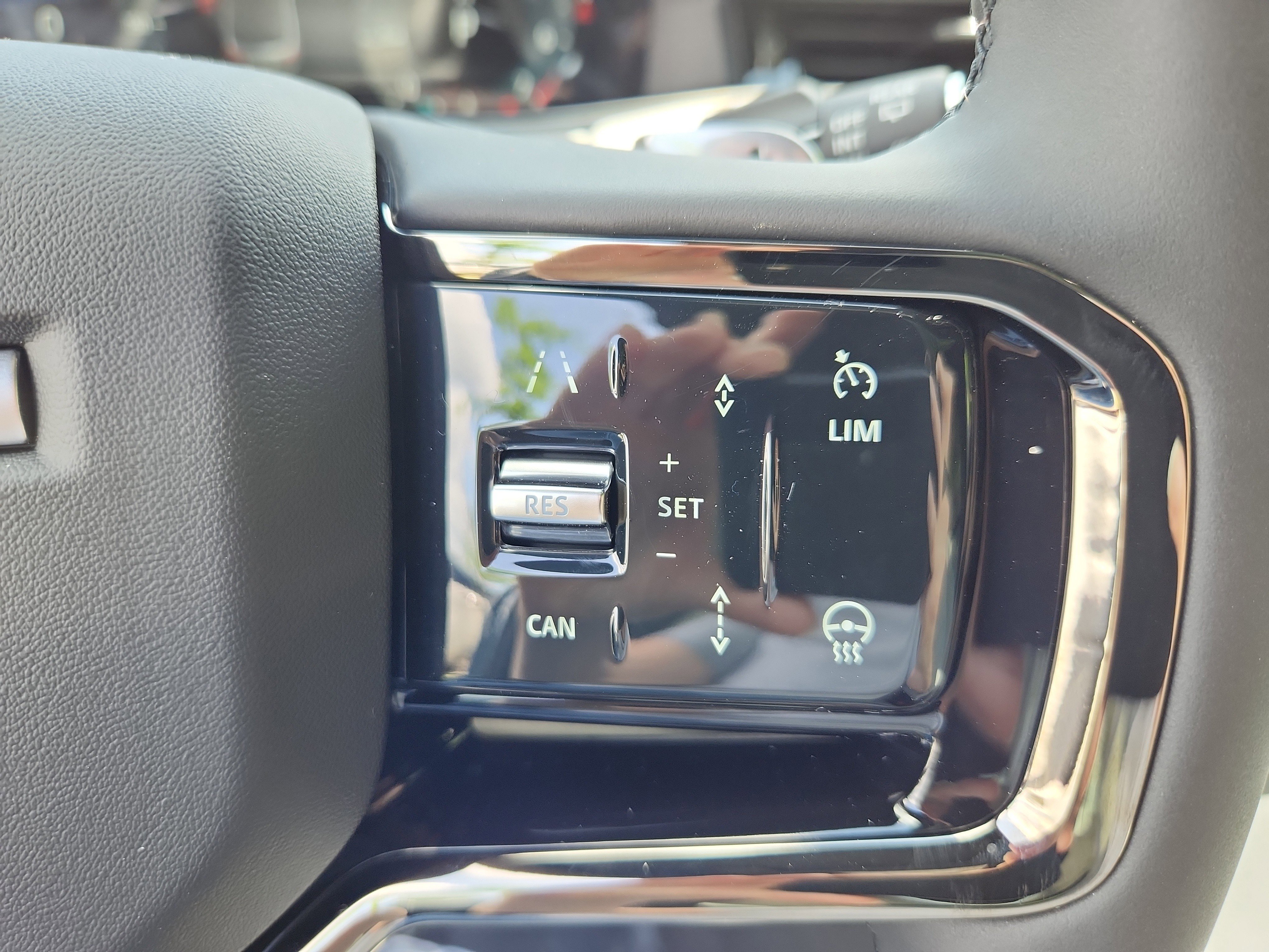 New 2026 Land Rover Range Rover Evoque S image 20