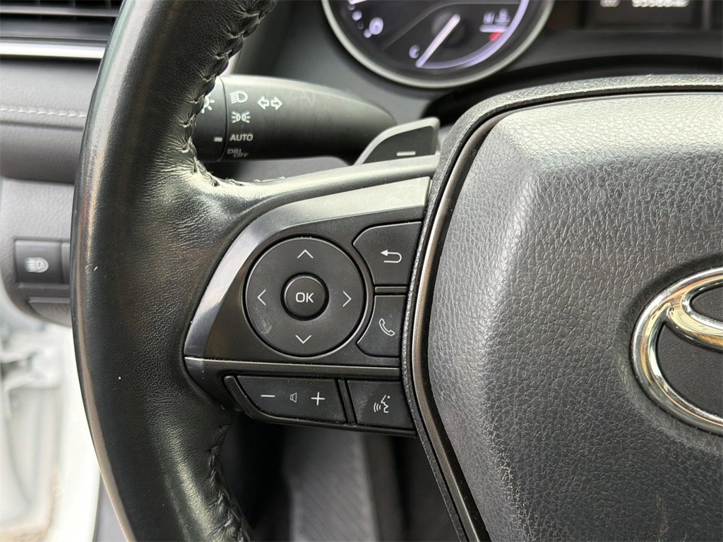 Used 2022 Toyota Camry SE image 31