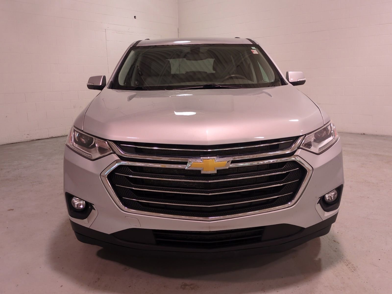 Used 2020 Chevrolet Traverse LT w/ LPO, Floor Liner Package AWD/4WD image 9