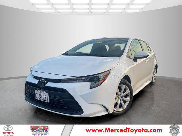 Certified 2024 Toyota Corolla LE image 1