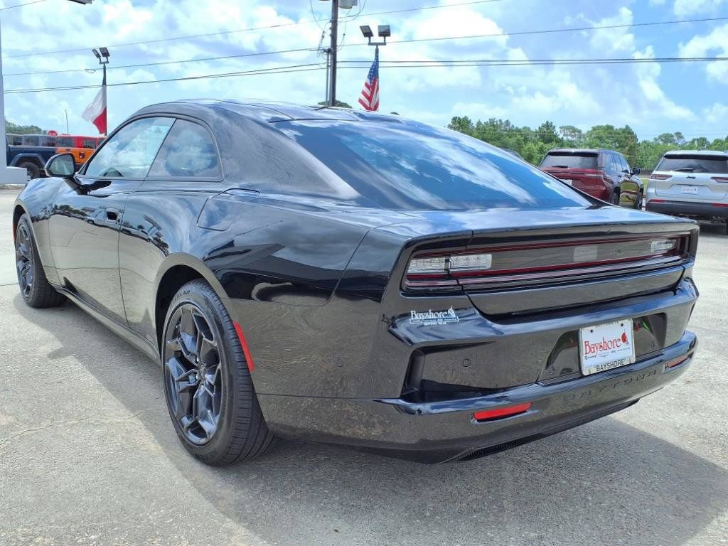 New 2025 Dodge Charger Daytona R/T w/ Quick Order Package 25M R/T AWD/4WD image 4
