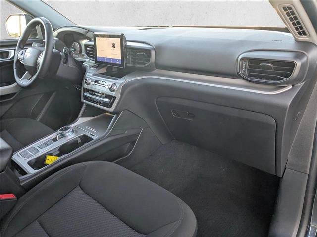 Used 2023 Ford Explorer XLT image 21