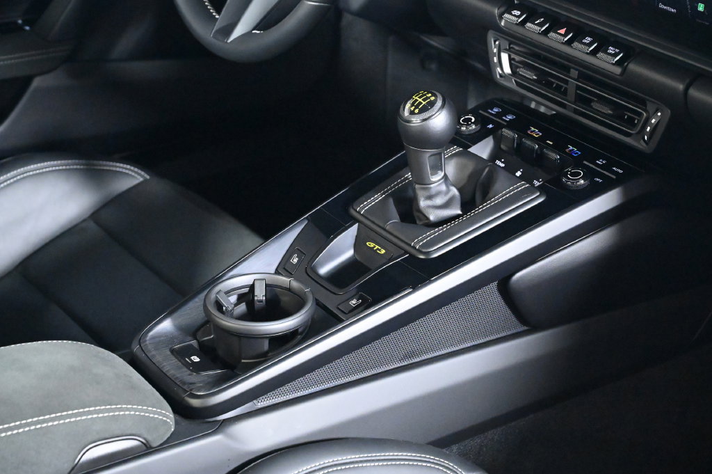 Certified 2022 Porsche 911 GT3 RWD image 24