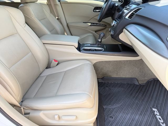 Used 2016 Acura RDX w/ Technology Package AWD/4WD image 10