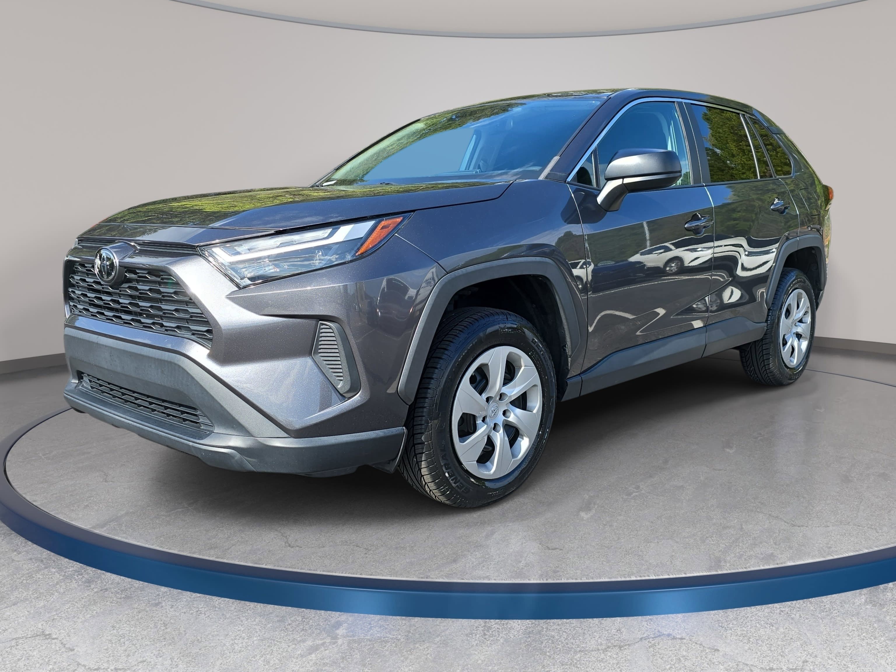 Used 2023 Toyota RAV4 LE image 1