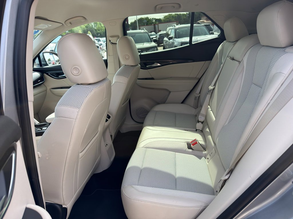 Used 2021 Buick Envision Essence w/ Technology Package I AWD/4WD image 16