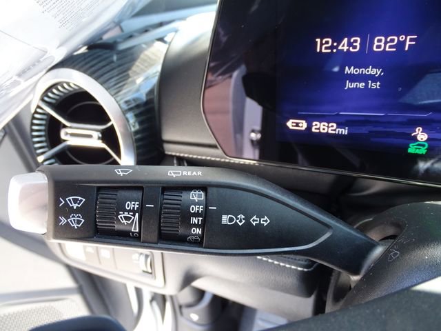 Used 2024 Chevrolet Blazer EV LT AWD/4WD image 16