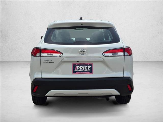 Used 2023 Toyota Corolla Cross L FWD image 6