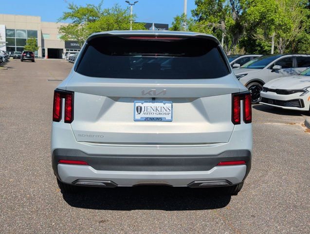 New 2026 Kia Sorento LX image 4