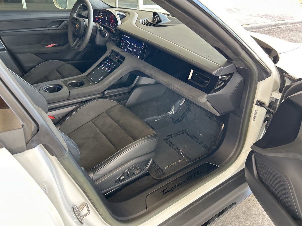 Used 2023 Porsche Taycan GTS AWD/4WD image 24