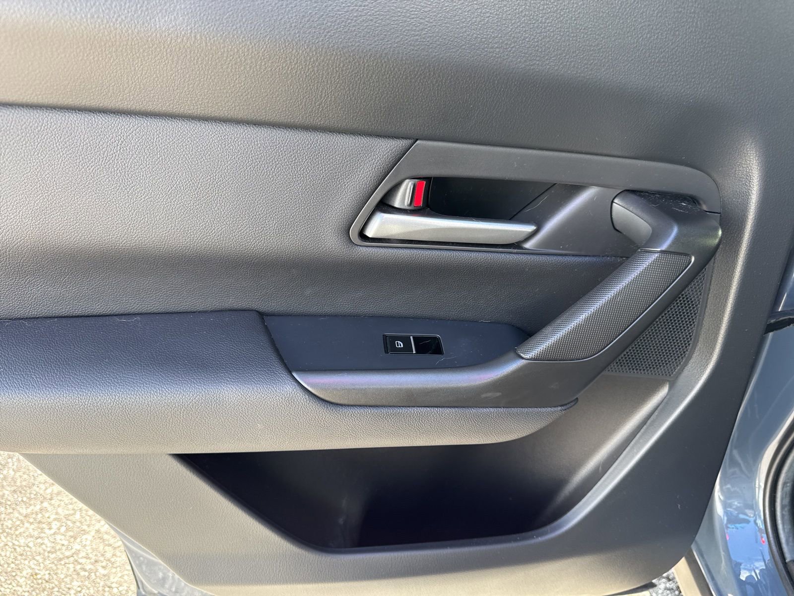 Used 2023 MAZDA CX-50 2.5 S w/ Cargo Package image 13