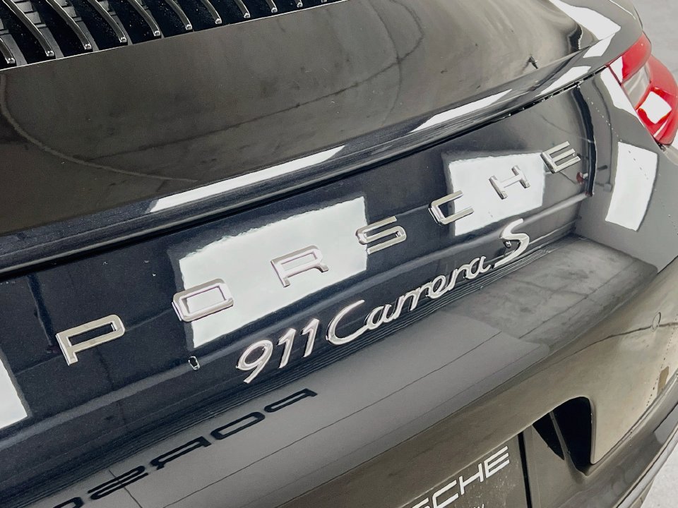 Certified 2017 Porsche 911 Carrera S RWD image 33