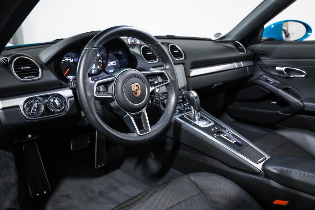 Used 2018 Porsche 718 Boxster S image 42