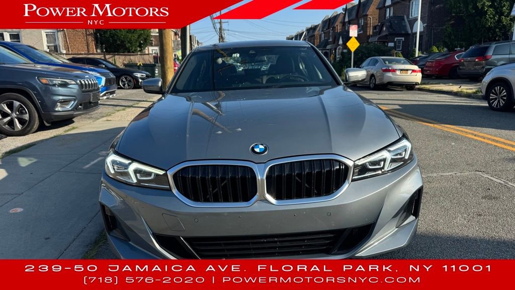 Used 2024 BMW 330i xDrive Sedan w/ Convenience Package image 8