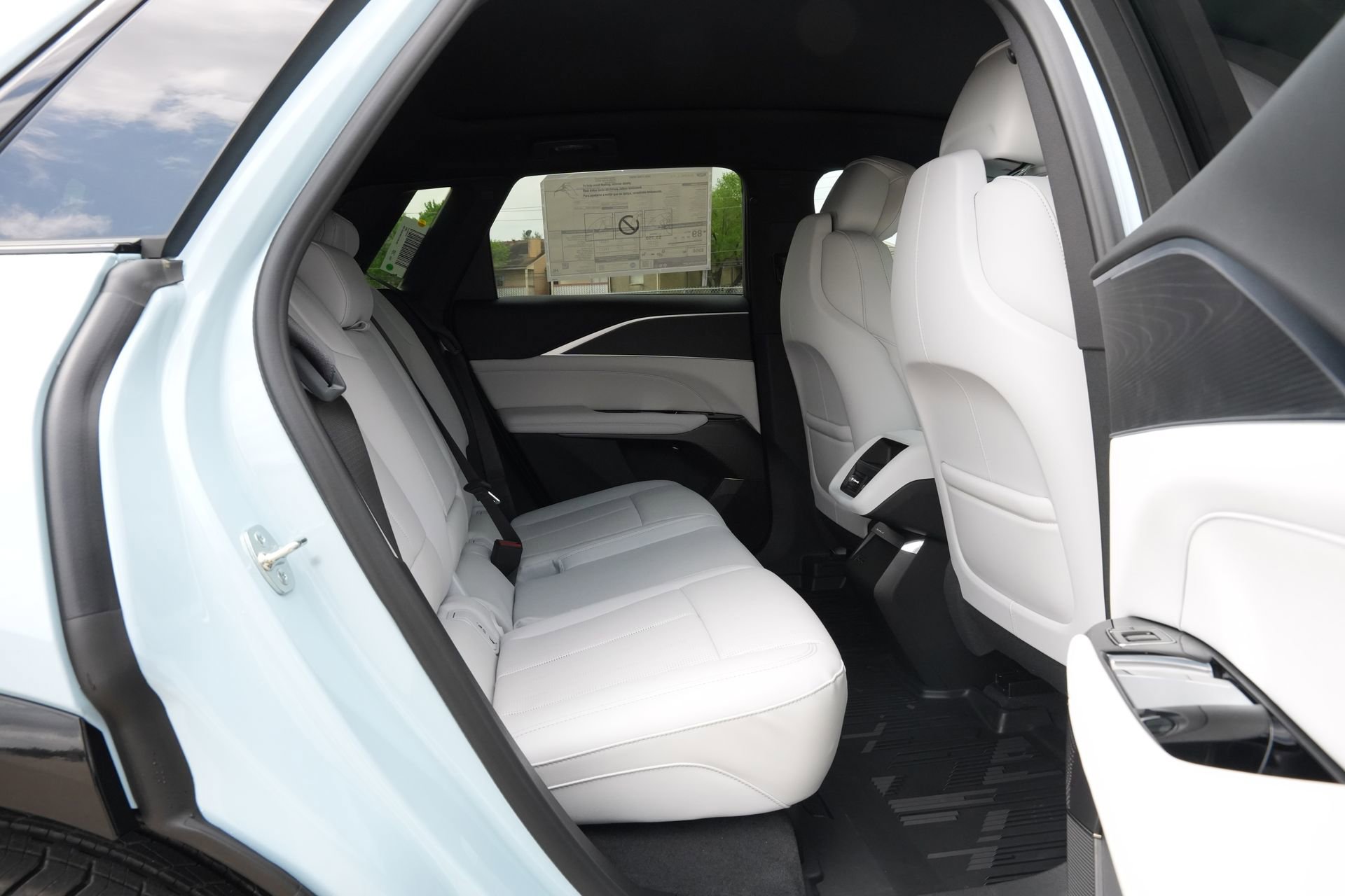 New 2026 Cadillac Lyriq Sport image 24