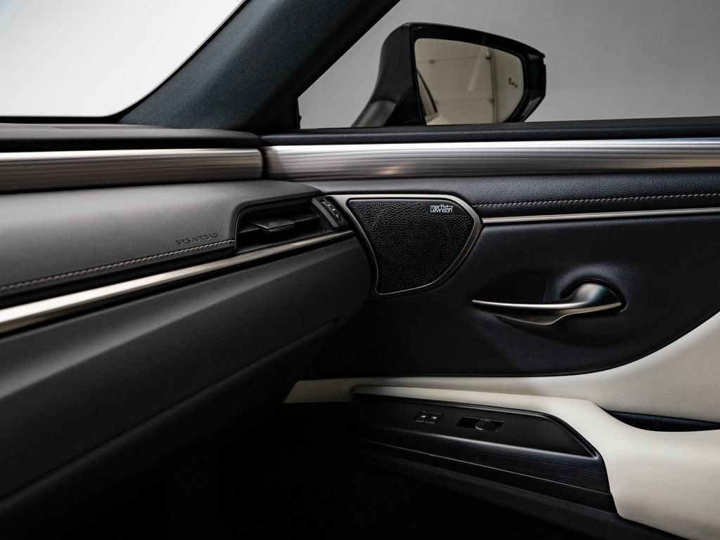 Used 2021 Lexus ES 350 F Sport w/ Special Edition FWD image 40