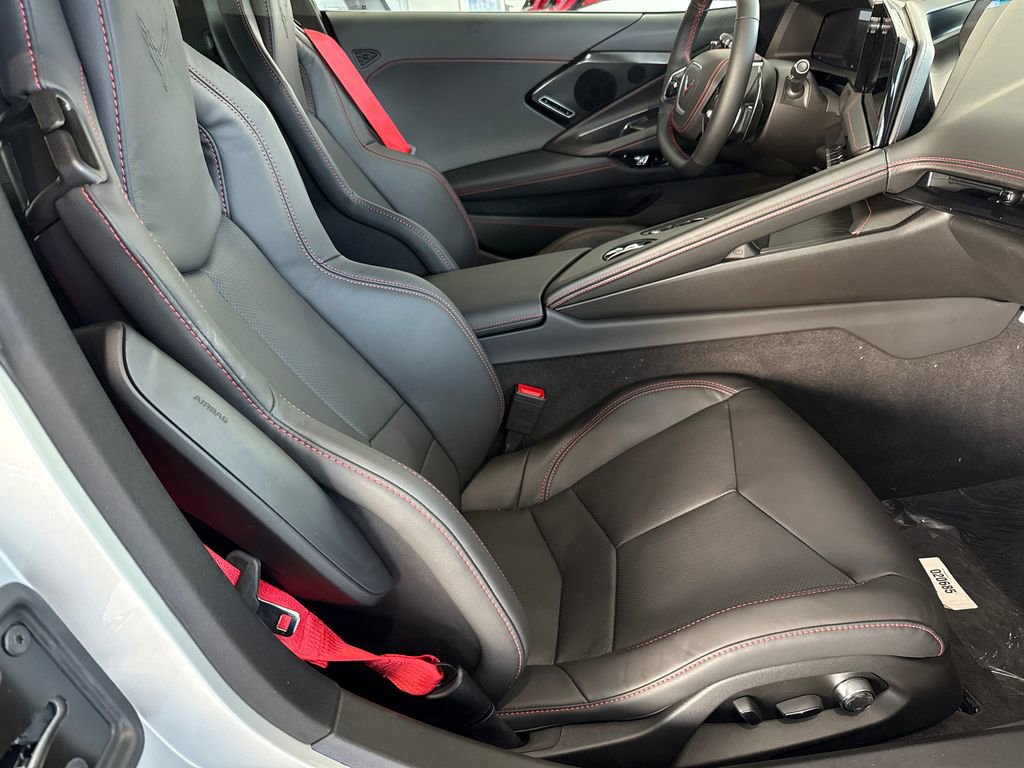 New 2026 Chevrolet Corvette Stingray Preferred Cpe w/ Z51 Performance Package RWD image 9
