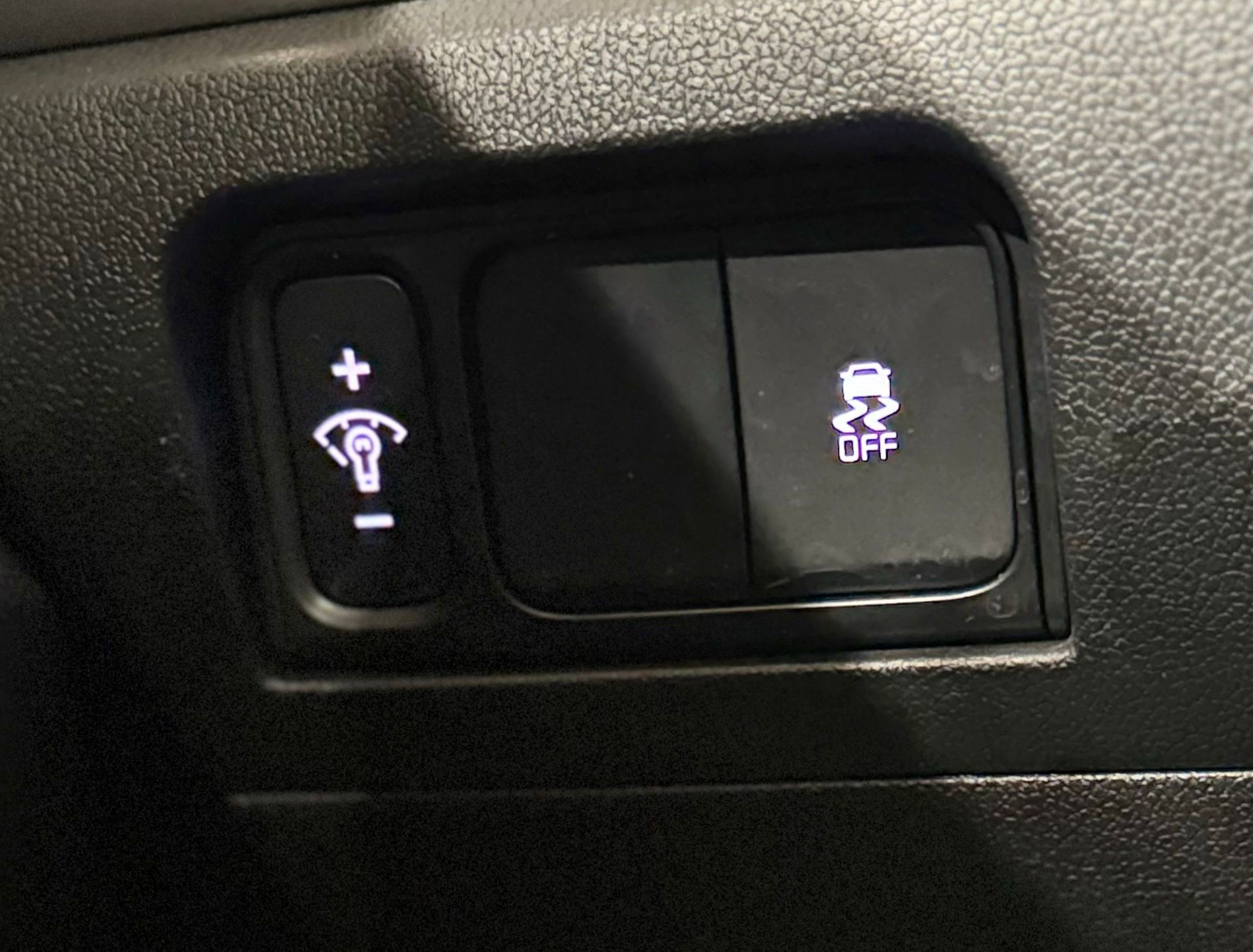 Used 2024 Kia Sorento S w/ Panoramic Sunroof Package image 86