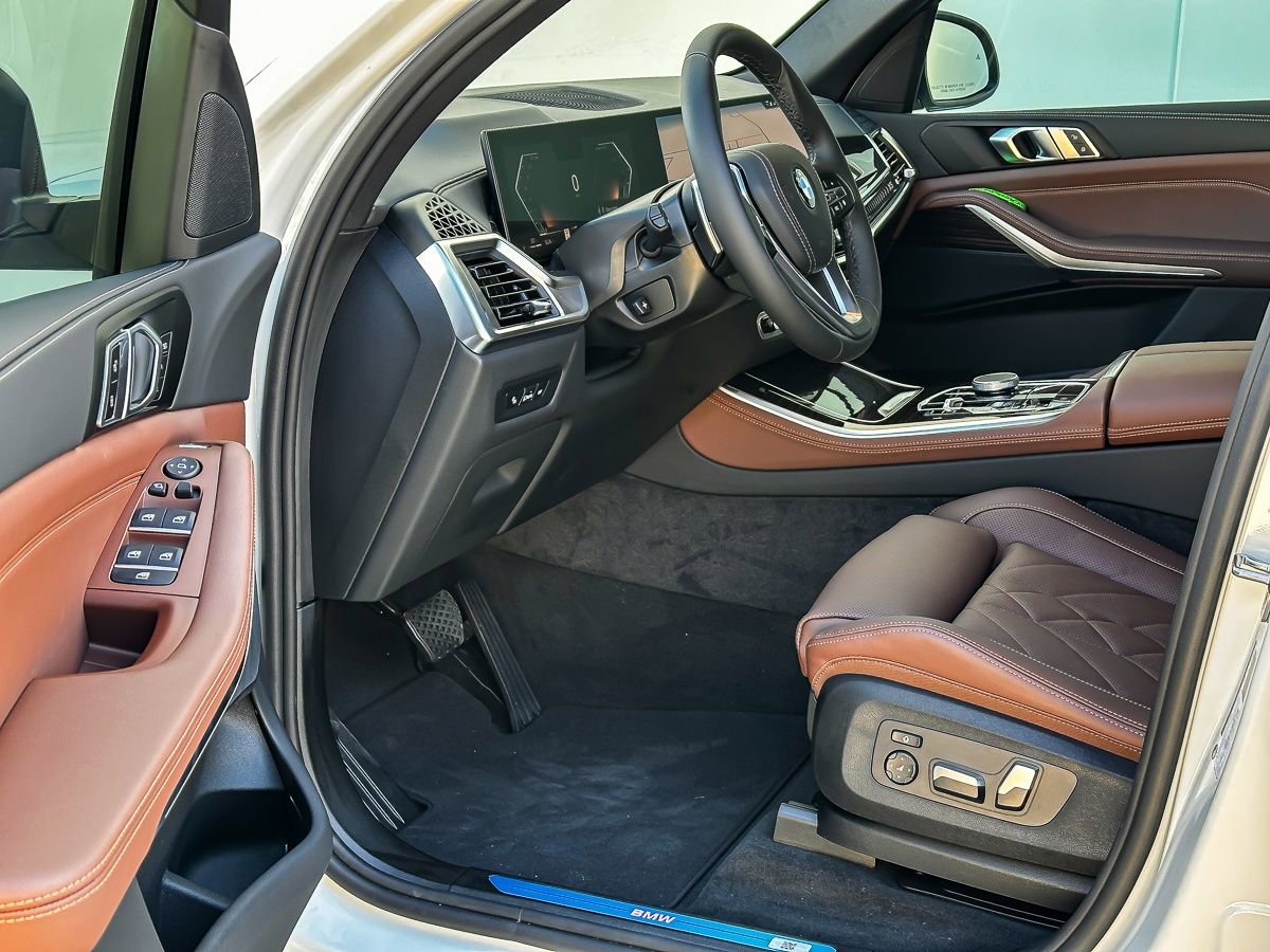 New 2026 BMW X5 sDrive40i w/ Parking Assistance Package image 10