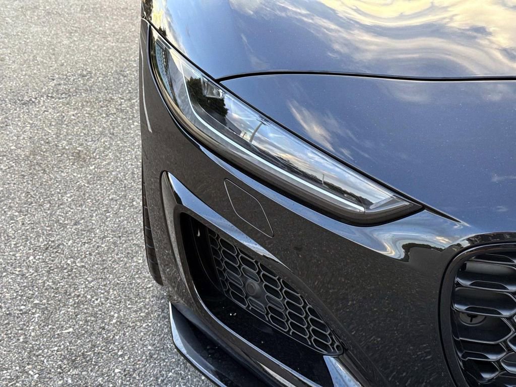 New 2024 Jaguar F-TYPE R image 9