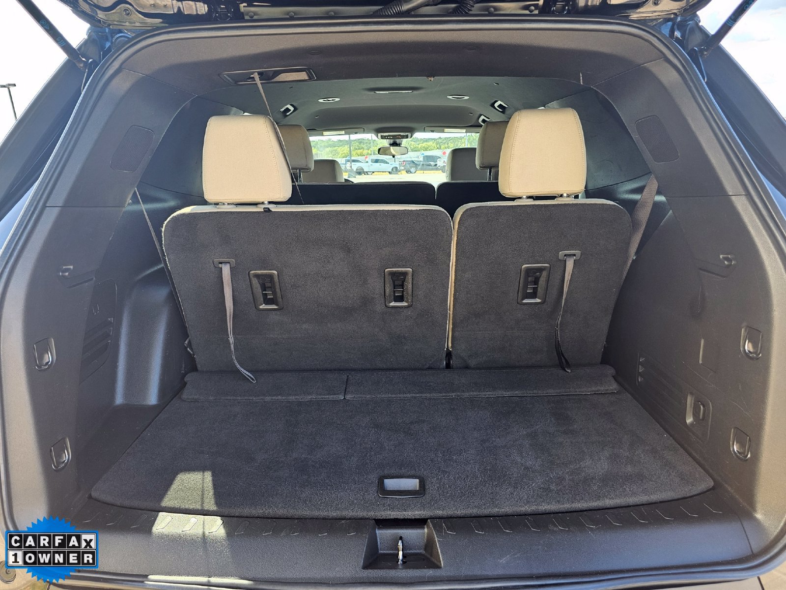 Used 2023 Chevrolet Traverse LS w/ Safety Package FWD image 38