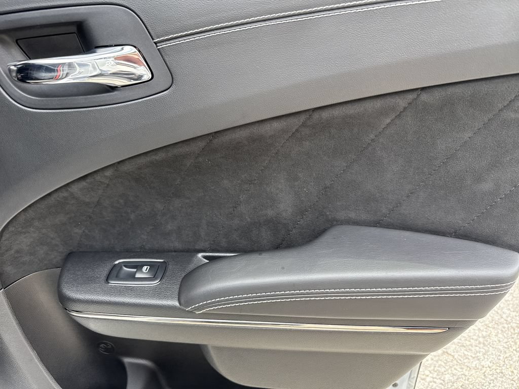 Used 2021 Dodge Charger SRT Hellcat w/ Harman/Kardon Audio Group RWD image 17