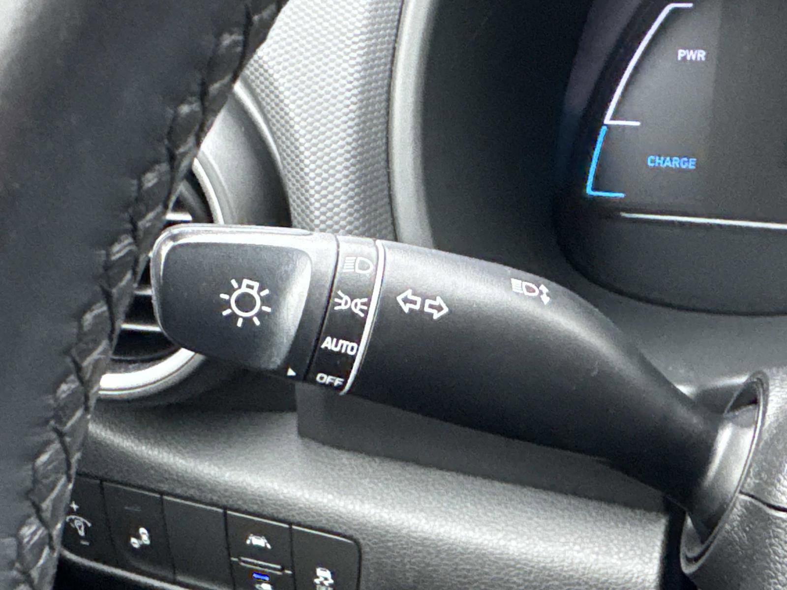 Used 2020 Hyundai Kona Limited image 25