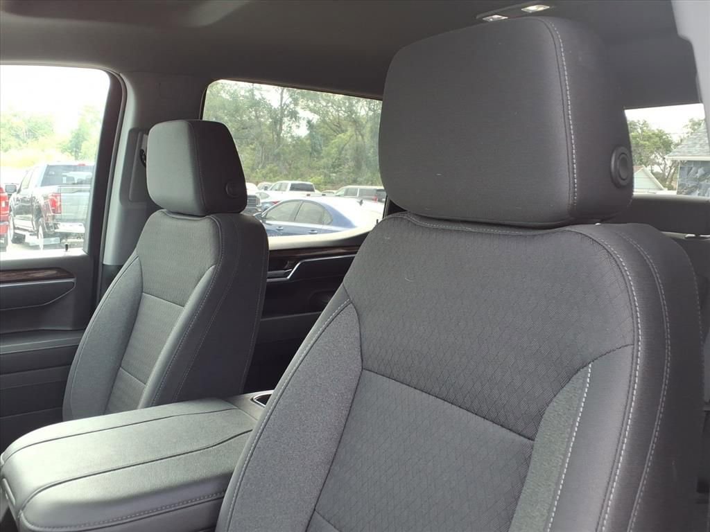 Used 2025 GMC Sierra 1500 Elevation AWD/4WD image 12