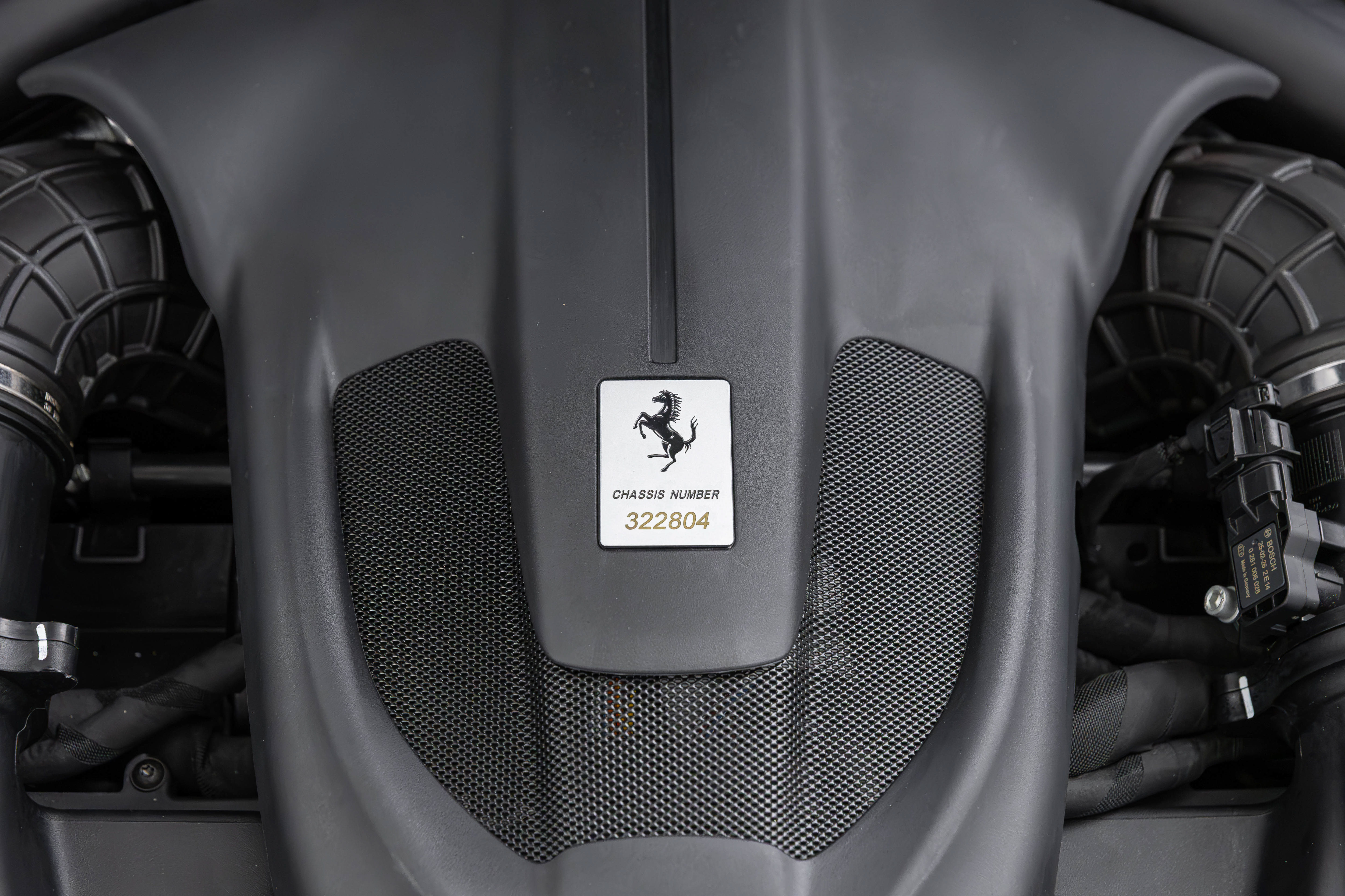 Certified 2025 Ferrari Roma Spider RWD image 25