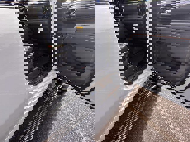 New 2026 GMC Sierra 2500 AT4 w/ AT4 Premium Plus Package image 41