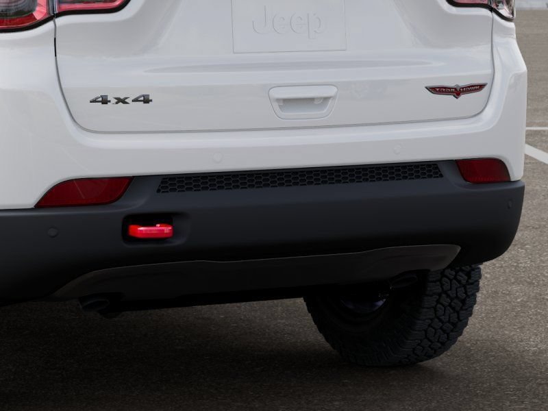 New 2026 Jeep Compass Trailhawk AWD/4WD image 13